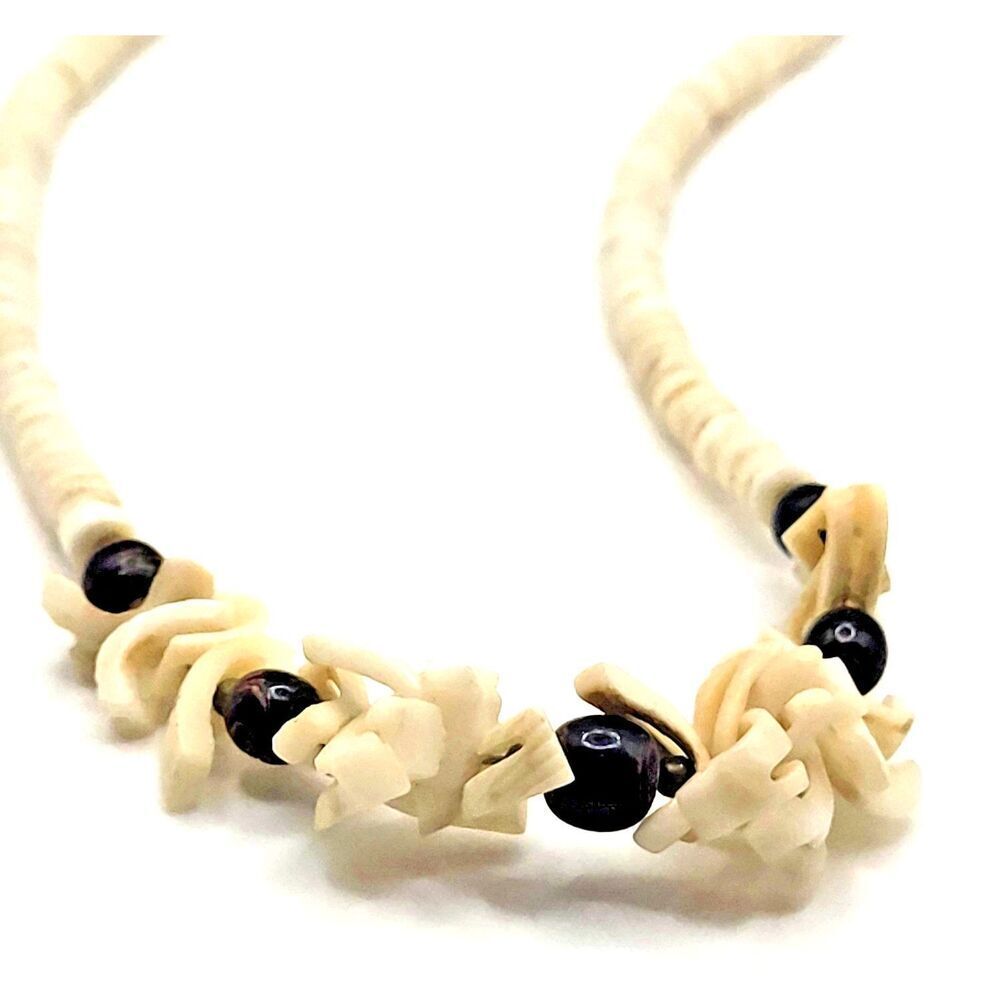 Estate Hawaiian Puka Shell Coconut Shell Beaded Necklace 16in
